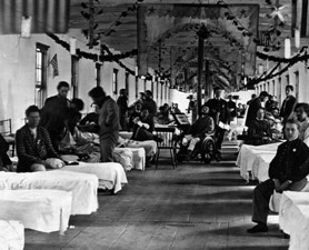 How the Civil War Changed Modern Medicine - A Civil War-era hospital filled with Union soldiers