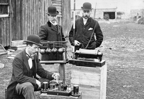 Birth of public radio broadcasting on January 13, 1910