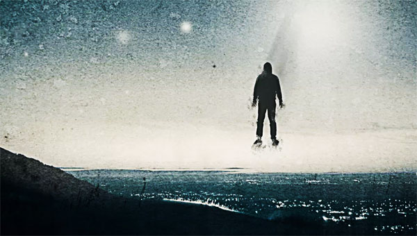 “Alien abduction” stories may come from lucid dreaming, study hints