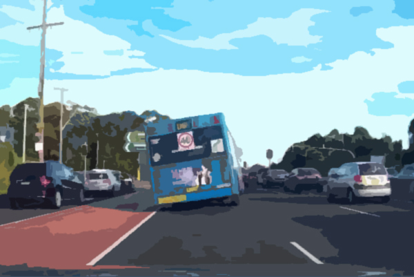Lopsided Sydney bus sparks speculation, “yo mama” jokes online